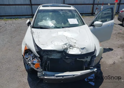 2010 Honda Accord 3.5 Ex-L from USA, damaged, VIN 1HGCP3F86AA004722